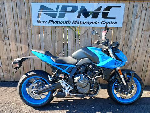 2023: Suzuki GSX-800S